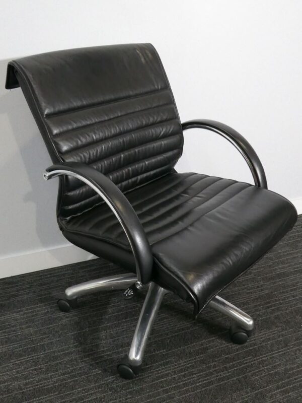 Boardroom/Executive Chair FIL Furniture