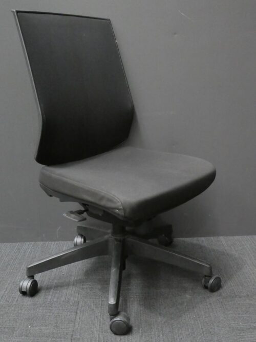 Ergonomic Office Chair | FIL Furniture