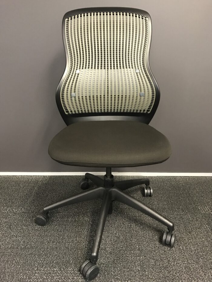 Ergonomic Office Chair | FIL Furniture