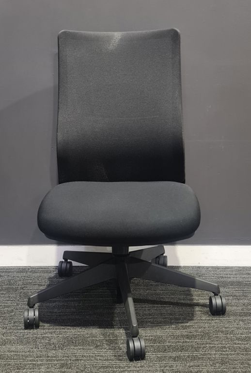 Ergonomic Office Chair | FIL Furniture