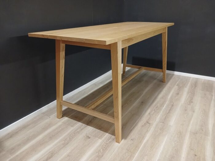 Bar Leaner | FIL Furniture