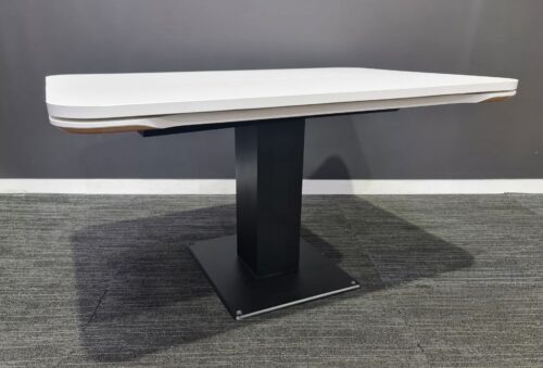 Meeting Table | FIL Furniture