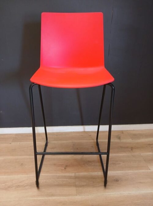 Bar Stools | FIL Furniture