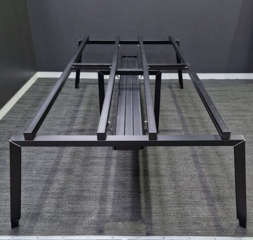 4-Person Desk | FIL Furniture