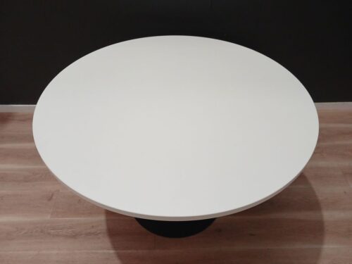 Meeting Table | FIL Furniture