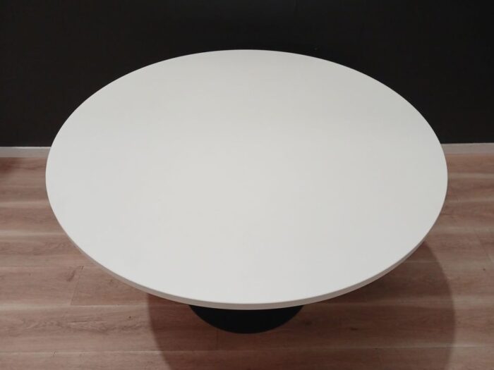 Meeting Table | FIL Furniture