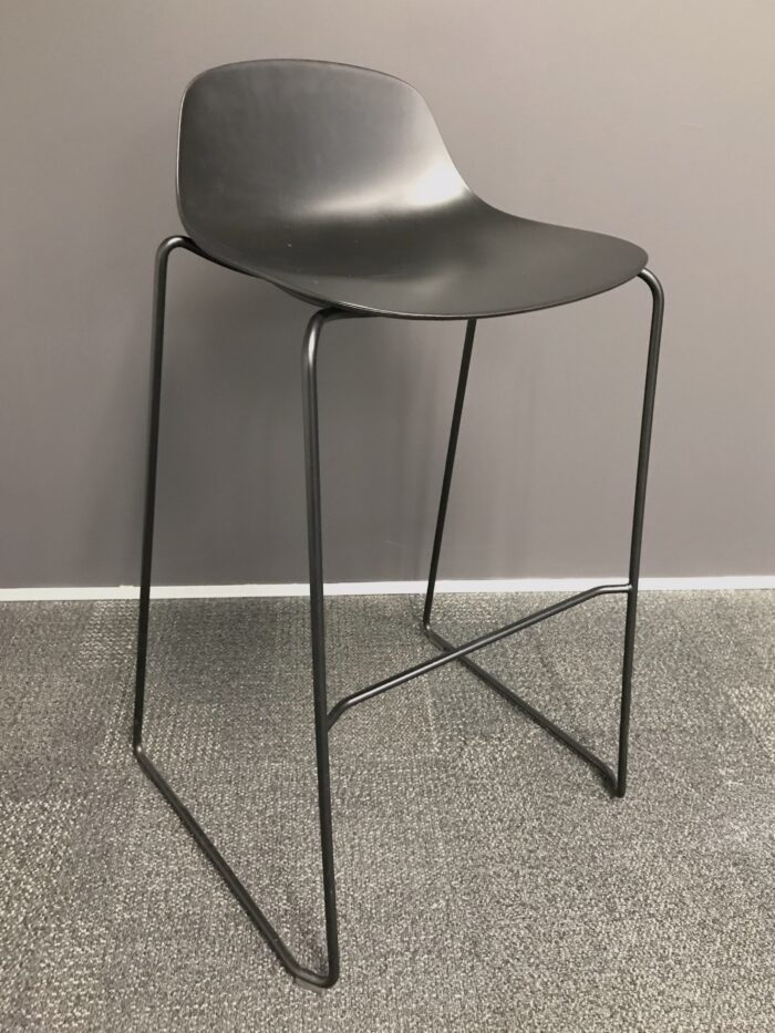 Bar Stools | FIL Furniture