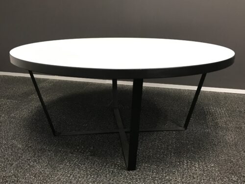Coffee Table | FIL Furniture