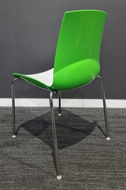 Modern Café Chairs | FIL Furniture