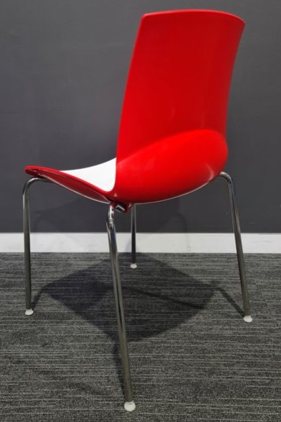 Modern Café Chairs | FIL Furniture