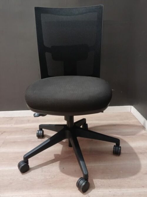 Ergonomic Office Chair | FIL Furniture