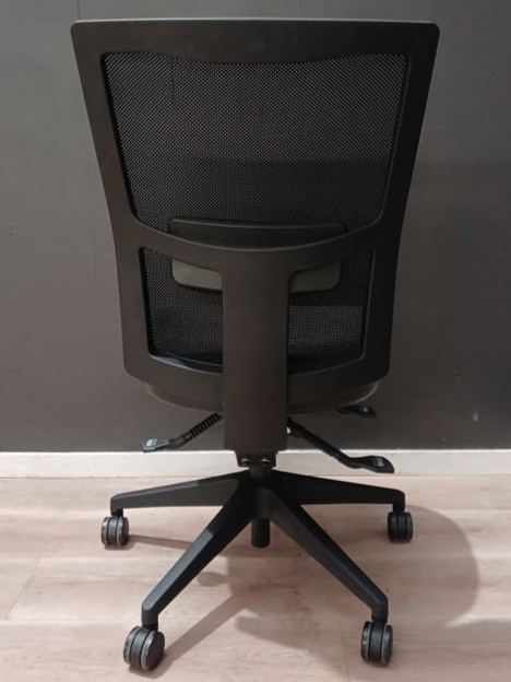 Ergonomic Office Chair | FIL Furniture