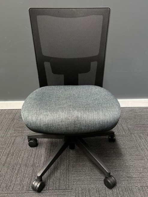 Ergonomic Office Chair | FIL Furniture