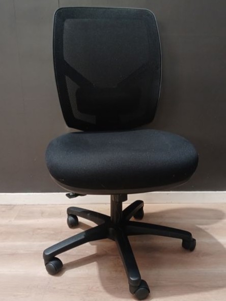 Ergonomic Office Chair | FIL Furniture