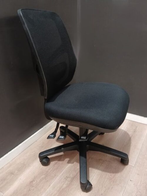 Ergonomic Office Chair | FIL Furniture