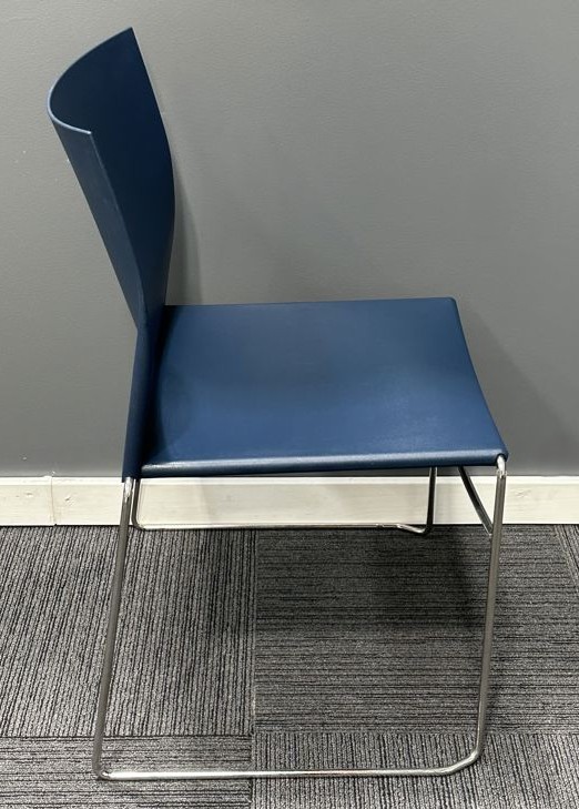 Meeting Chairs | FIL Furniture