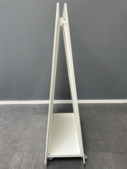 Whiteboard | FIL Furniture