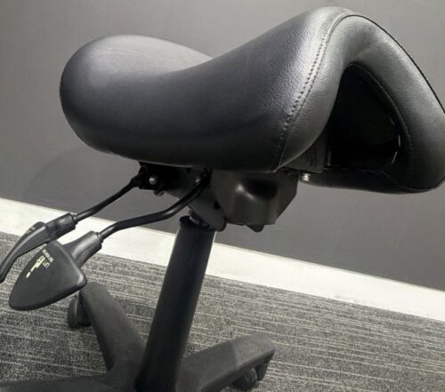 Specialty Chair | FIL Furniture