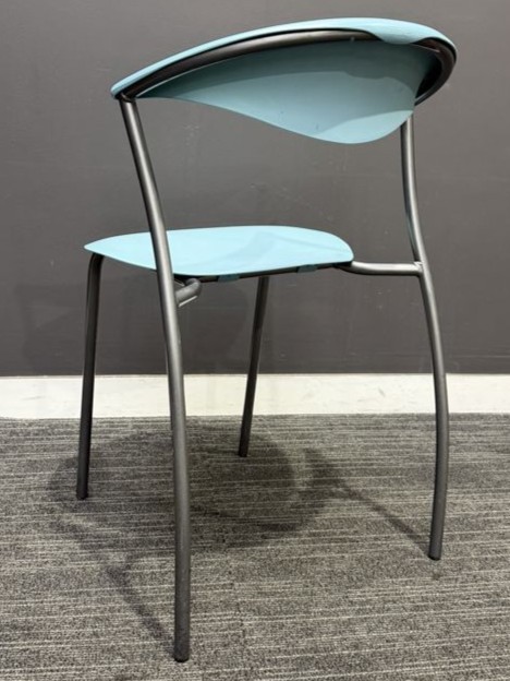 Modern Café Chairs | FIL Furniture