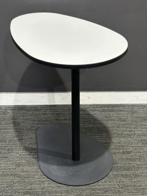 Laptop Table | FIL Furniture