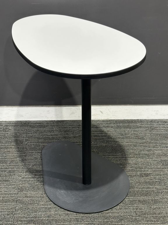 Laptop Table | FIL Furniture
