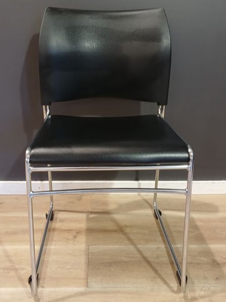 Meeting Chairs | FIL Furniture