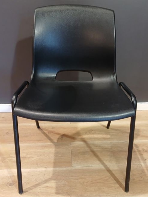 Modern Café Chairs | FIL Furniture